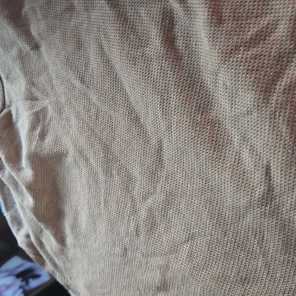 American Eagle Baby Tee Style top, new york city tennis used twice - Picture 9 of 9